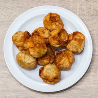 Vegetables (Fry) Momos